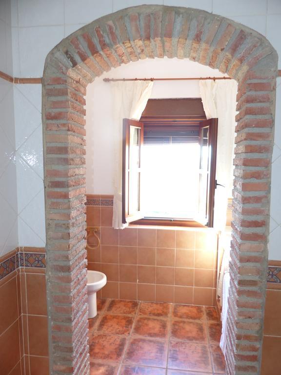 Casa Rural Pena Falcon Torrejón el Rubio Екстериор снимка
