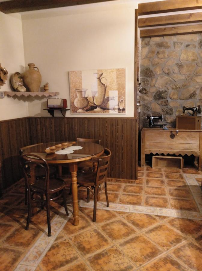 Casa Rural Pena Falcon Torrejón el Rubio Екстериор снимка
